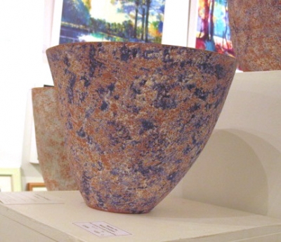 Handcrafted Ceramic Pot 3 (clay 22 x 19 x 22cm) £75 plus delivery by 