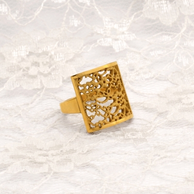 Gold Plated Silver Lace Square Ring  NS01S £76