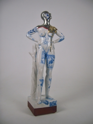 Standing female nude 1