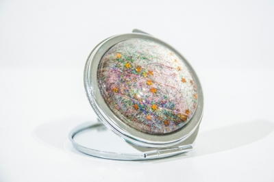 Compact Mirror 